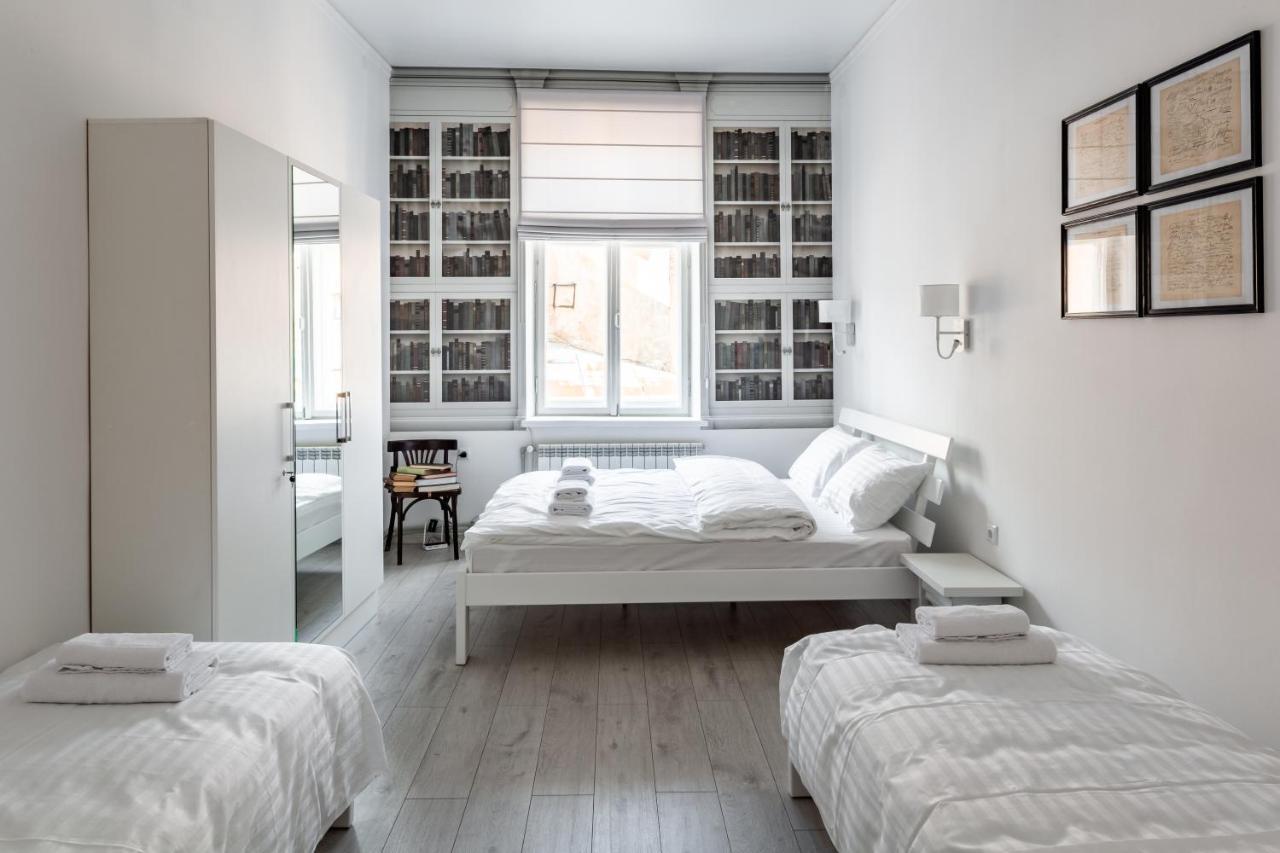 Bookinist Apartment Liov Exterior foto