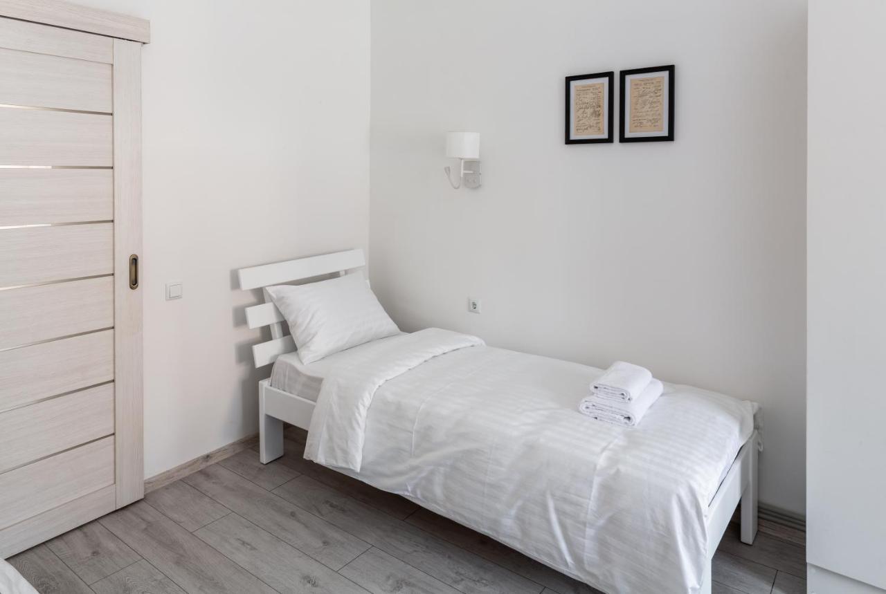 Bookinist Apartment Liov Exterior foto