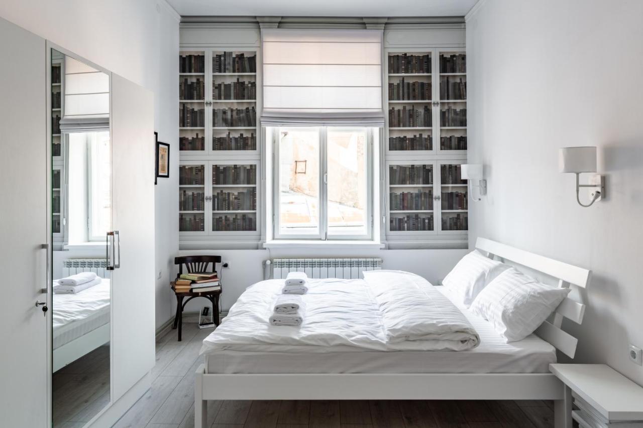 Bookinist Apartment Liov Exterior foto